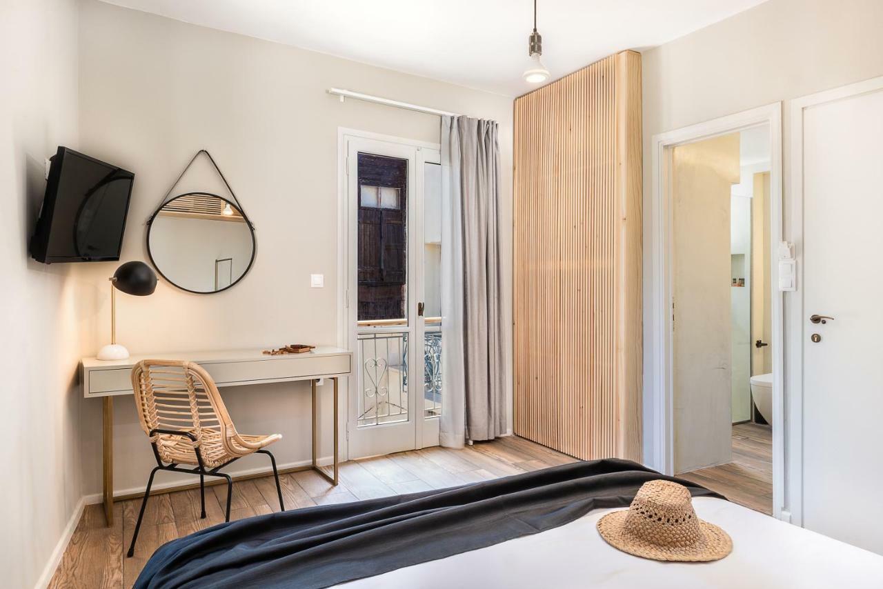 Artemide City Places- Petite Apartments Chrissi Akti Chania Exterior foto